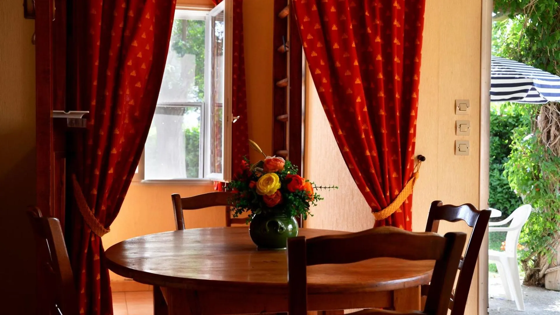 Holiday home Residence Vacances Fontenelle Raphele
